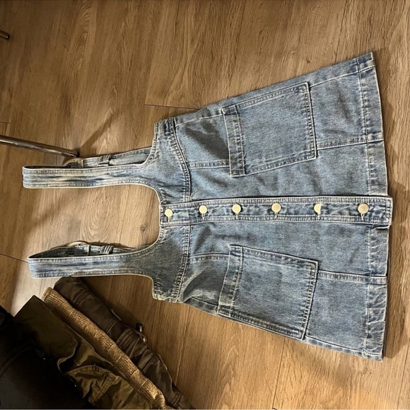 Forever 21 Blue Denim Top - Picture 8 of 13